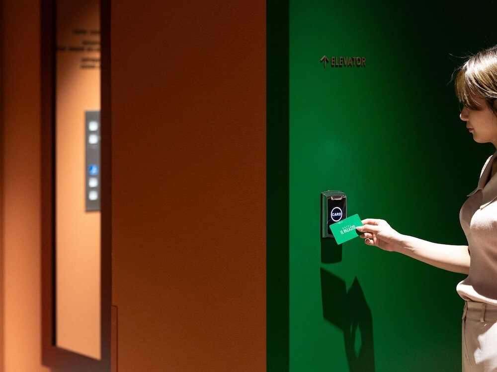 内部エントランス