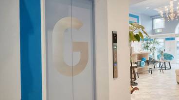 エレベーター / 1