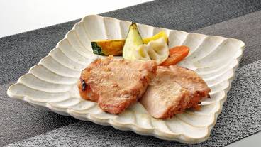 食事・飲み物 / 3