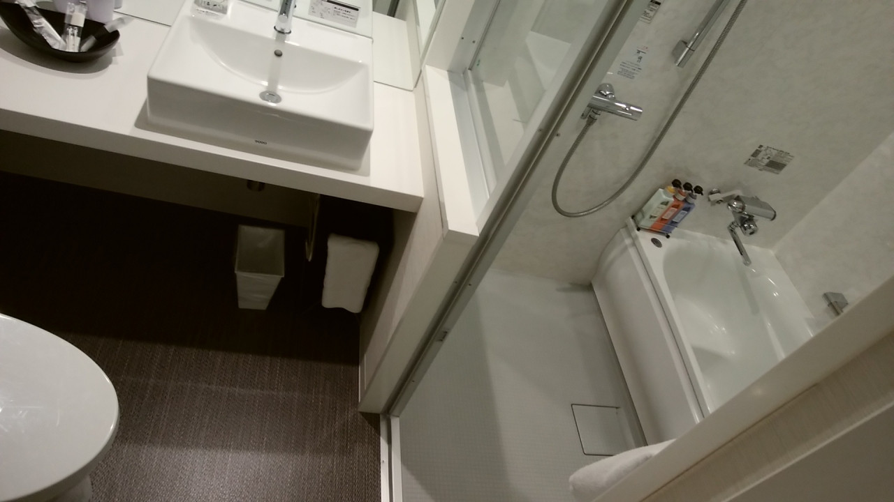 セミセパレートのバスルーム