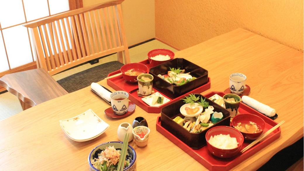 和朝食 / 1
