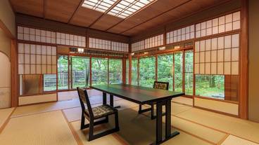 「特別室」ダイニング① / 4