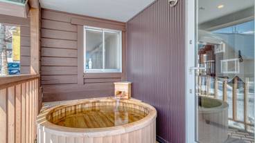 深めの浴槽 / 11