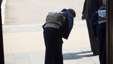 内部エントランス / 2