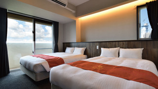 [上層階] ロイヤルスイートコンド 禁煙