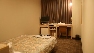 ダブルルーム 喫煙可