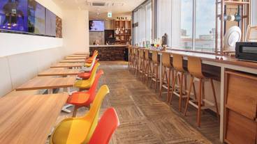 ロビーラウンジ / 7