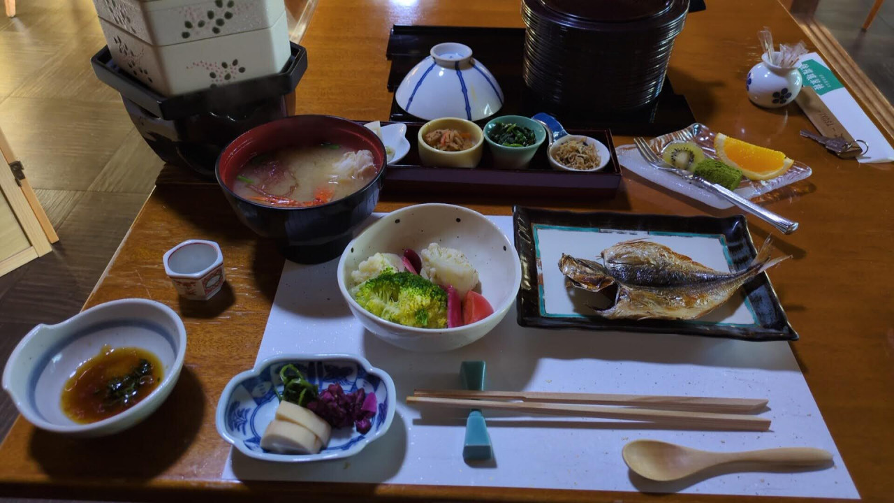 朝食