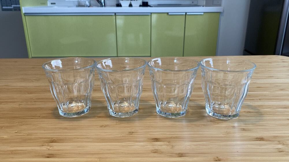 客室内のダイニングエリア