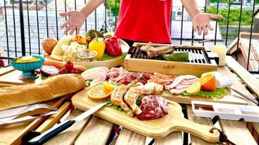 食事・飲み物 / 3