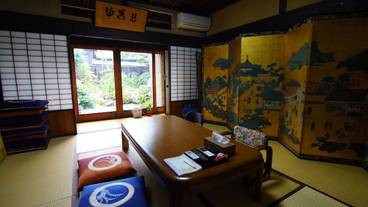 ロビー応接スペース / 3