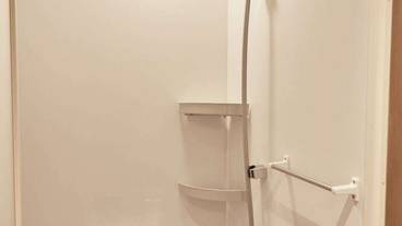 シャワーブース / 8