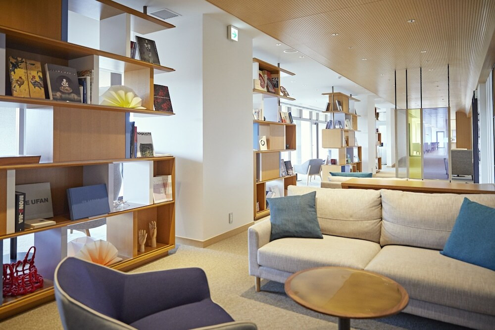 リーディングルーム