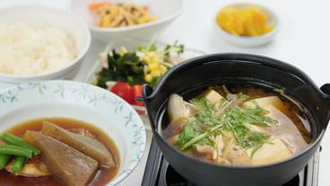 食事・飲み物 / 4