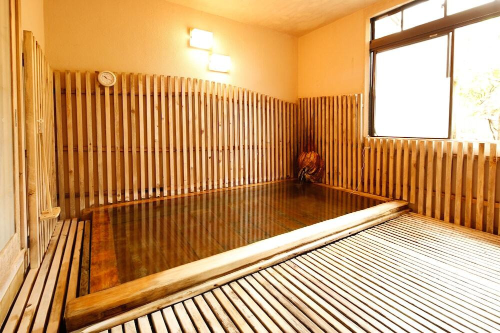 母子水入らずの貸切露天風呂も必見。美味を味わう親孝行旅行3380600