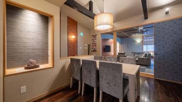 客室内のダイニングエリア / 15