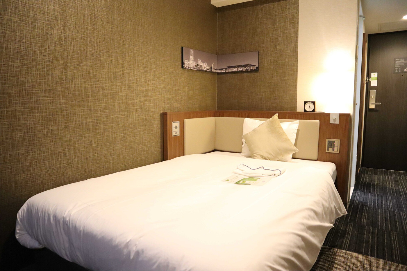 ビジネスにもぴったり。落ち着いた空間で過ごす3862470