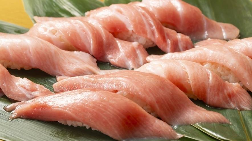 期間限定　本まぐろ寿司食べ放題 / 3