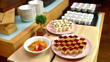 朝食ビュッフェ / 10