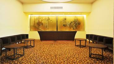 薫林棟ロビー / 2