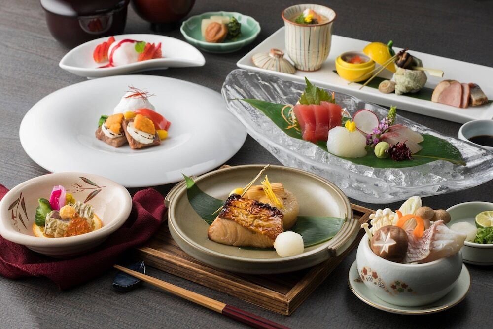 2.展望露天風呂から白良浜を眺められる「南紀白浜マリオットホテル」3849742