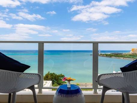 oile by DSH Resorts / 1