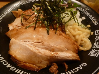 「GACHI」料理 643079 ちゃーしゅー油そば