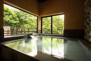 お風呂の後はテラスでクールダウン