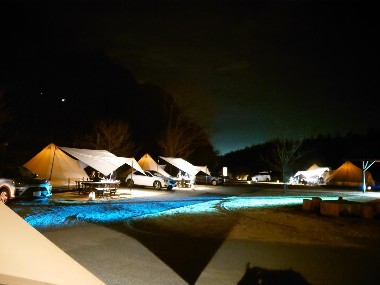 夜のお楽しみは満天の星！3474218