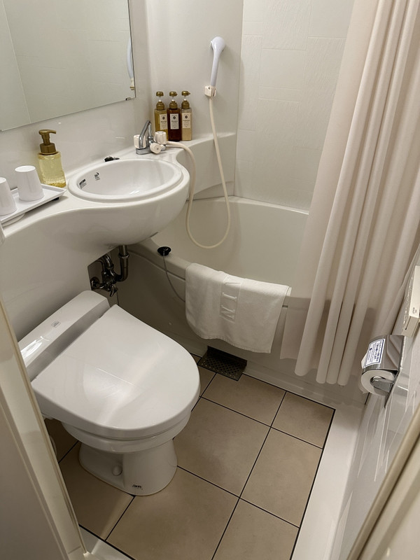 アパホテルに似てる・・・