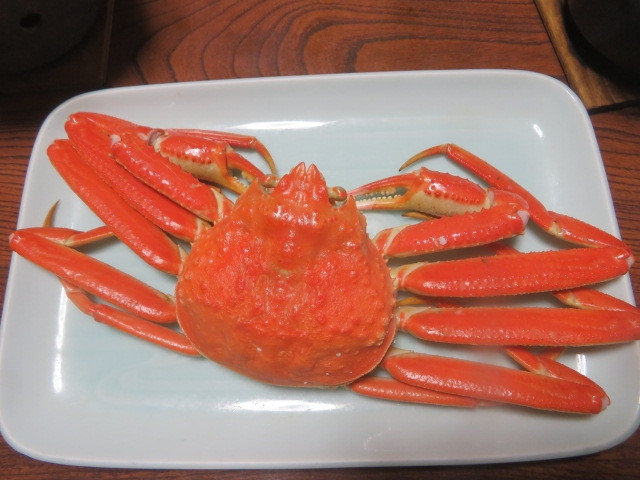 夕食のカニです