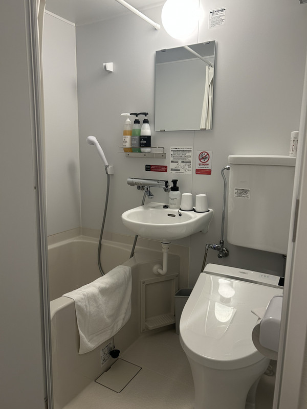 普通のユニットバスです