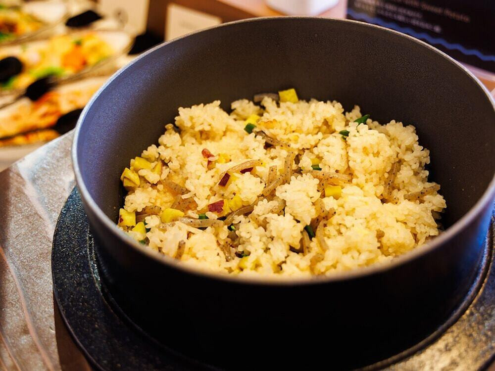 朝食ビュッフェ