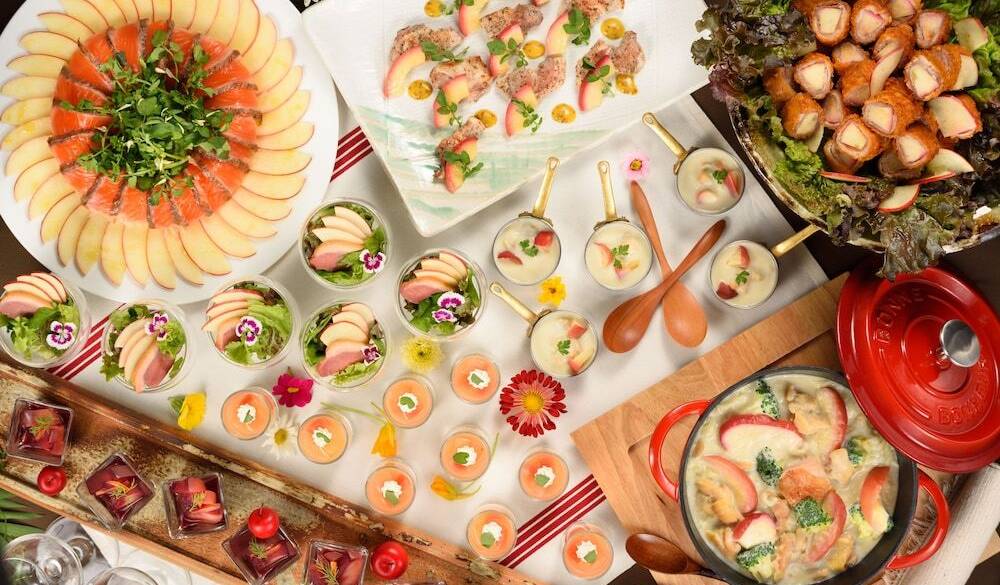 青森りんごキッチンのメニュー例 / 1