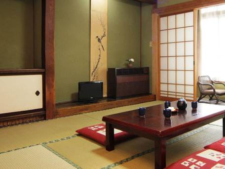 旅館 横倉 宿坊（旧：十輪院） / 4