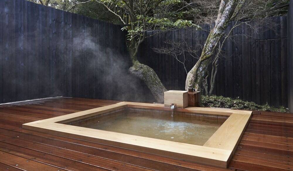 埋込タイプの貸切風呂 / 1