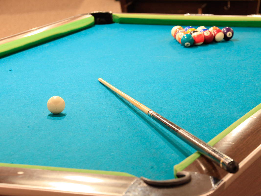 ビリヤードコーナー