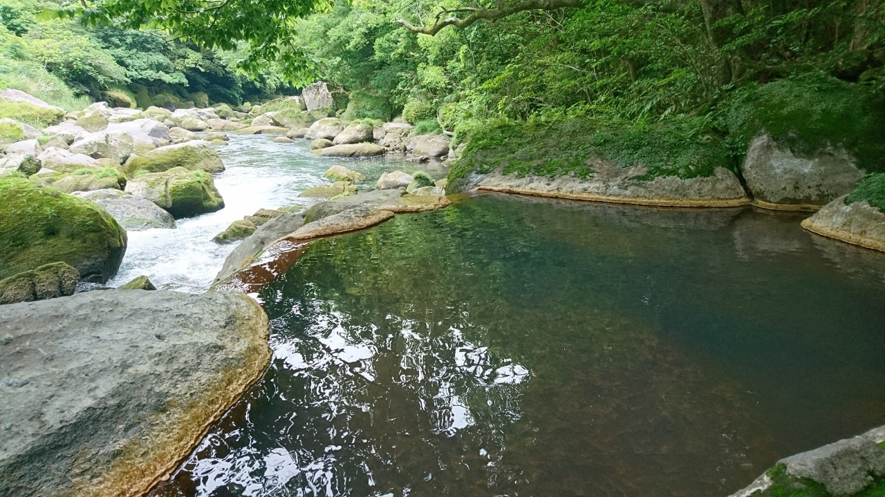 約1万坪の敷地で7つの源泉を楽しむ！鹿児島の自然を体感できる宿3571835