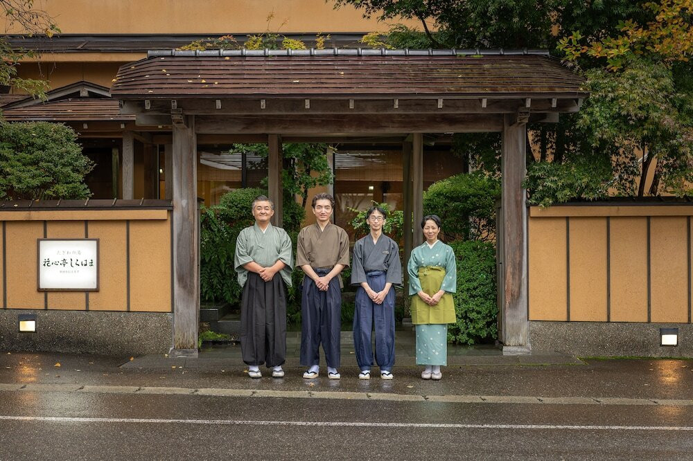 施設の正面