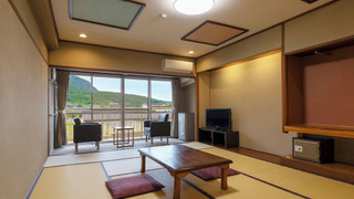 [禁煙] スーペリア和室12畳シャワーのみ(眺望なし)