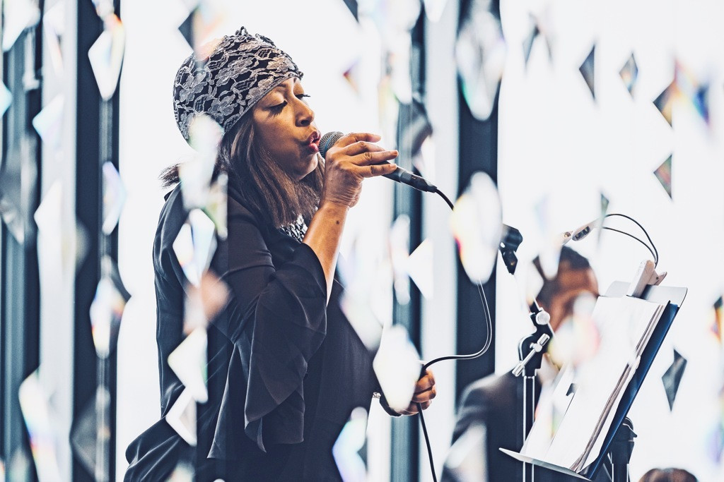 2.【梅田】コンラッド大阪「40スカイバー＆ラウンジ」4112443