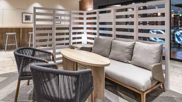 ロビー応接スペース / 12