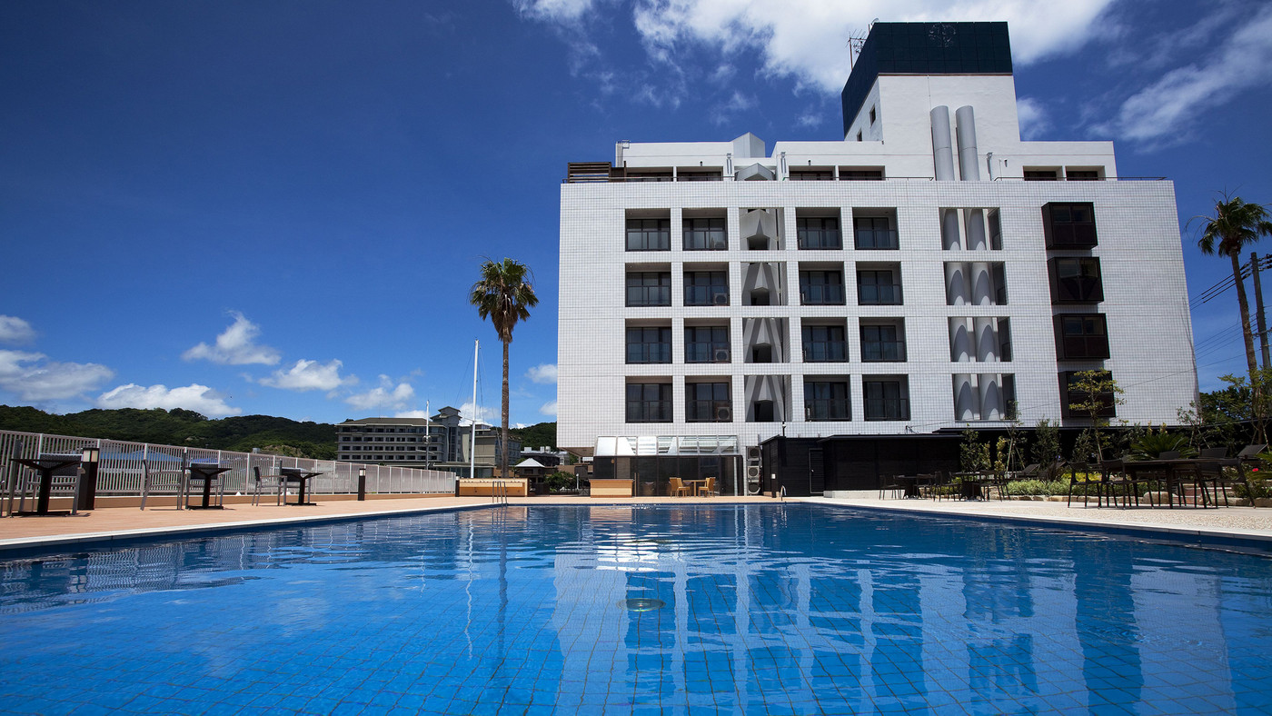 リゾート感満載のサウナは水着着用。カップルでの利用もうれしい！4021617