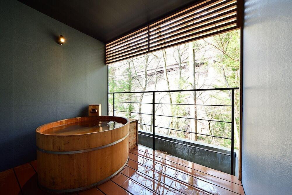 名湯・四万温泉とグランピングで極上のリフレッシュ♪3918826