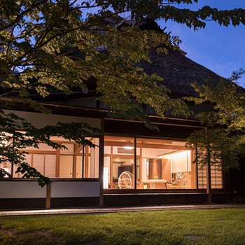 忙しい日常を忘れるゆったりとしたお部屋3635512