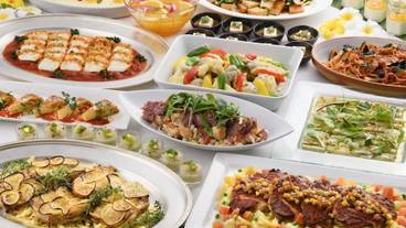 食事・飲み物 / 3