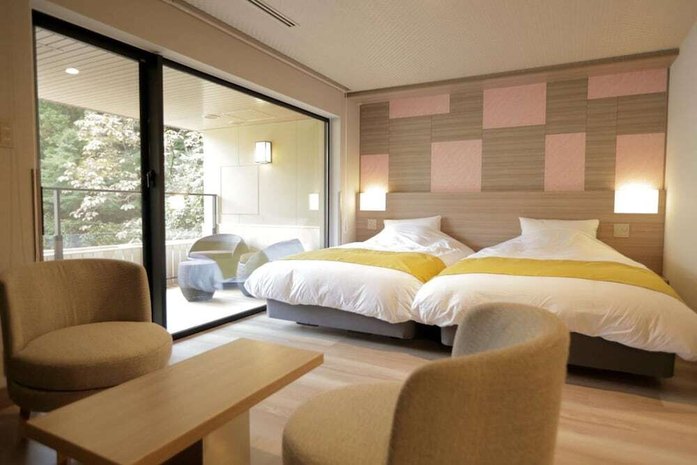 モダンな「デザイナーズ湯宿」で、新感覚の会席料理×フリーフローを堪能♡4237641