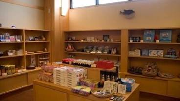 ギフト ショップ / 4