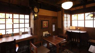 施設内の設備 / 12