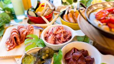 食事・飲み物 / 3